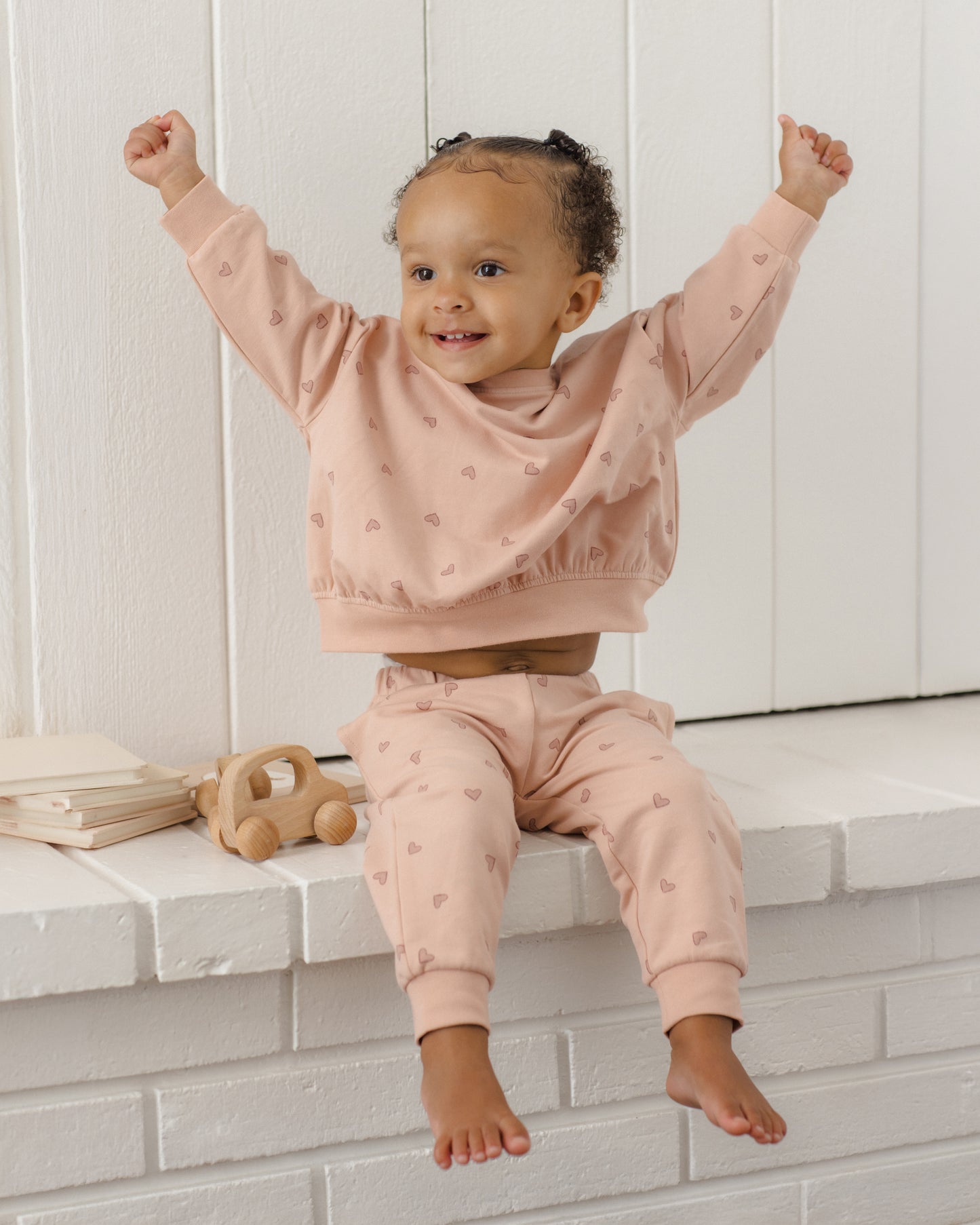 Relaxed Heart Sweatshirt Set